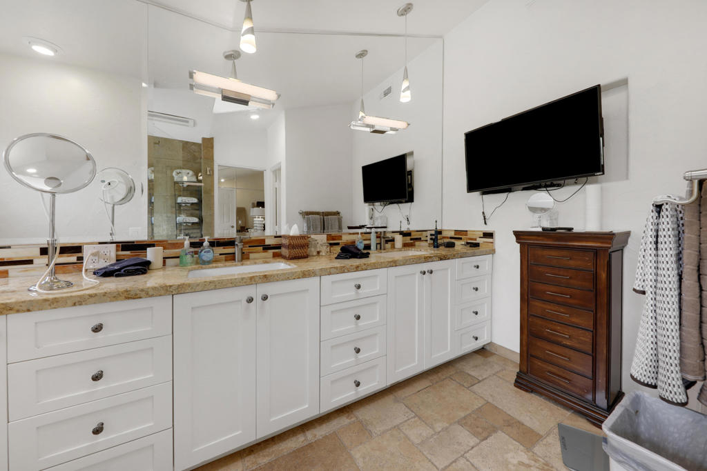 139 Blue River Drive Property Photo 27