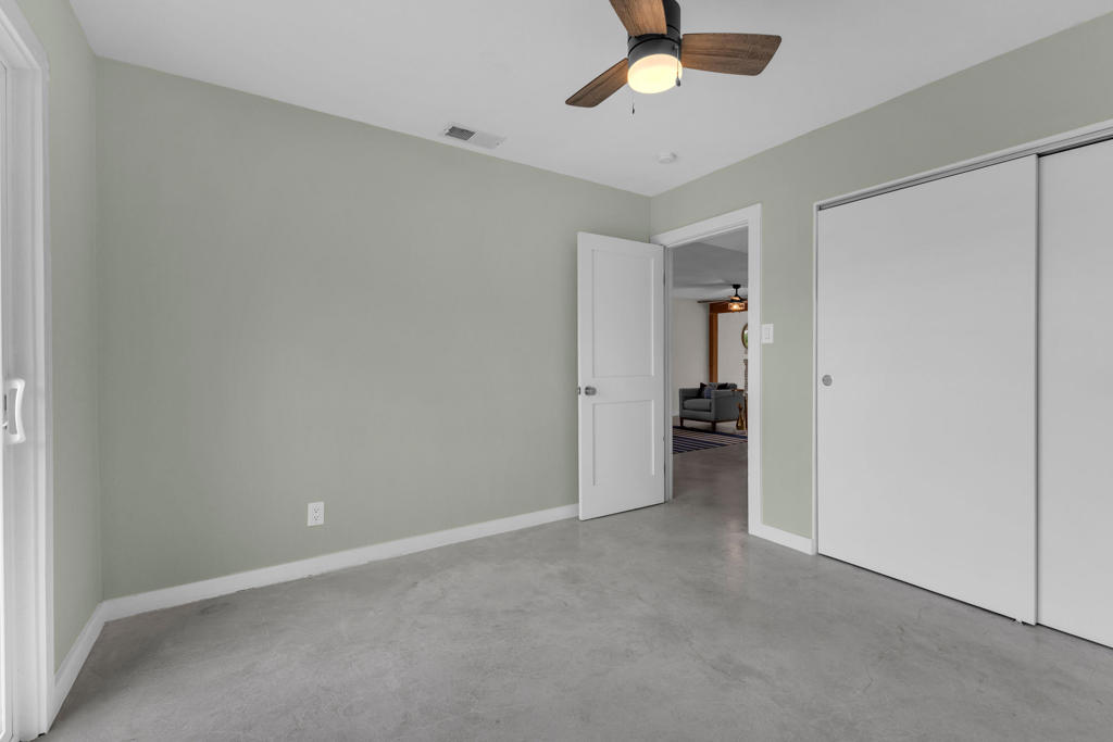3967 E Sunny Dunes Road Property Photo 30