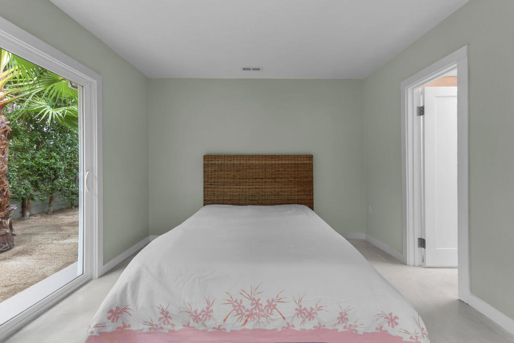 3967 E Sunny Dunes Road Property Photo 39