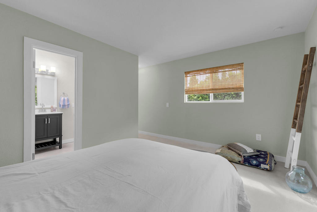 3967 E Sunny Dunes Road Property Photo 40