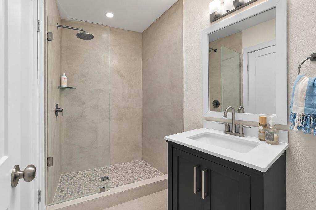 3967 E Sunny Dunes Road Property Photo 41