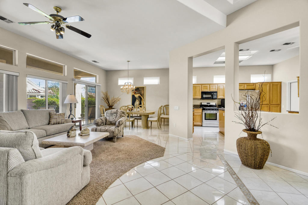 78902 Fountain Hills Drive Property Photo 1