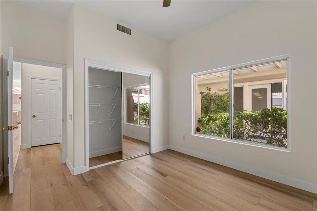 38482 Fallbrook Avenue Property Photo 25