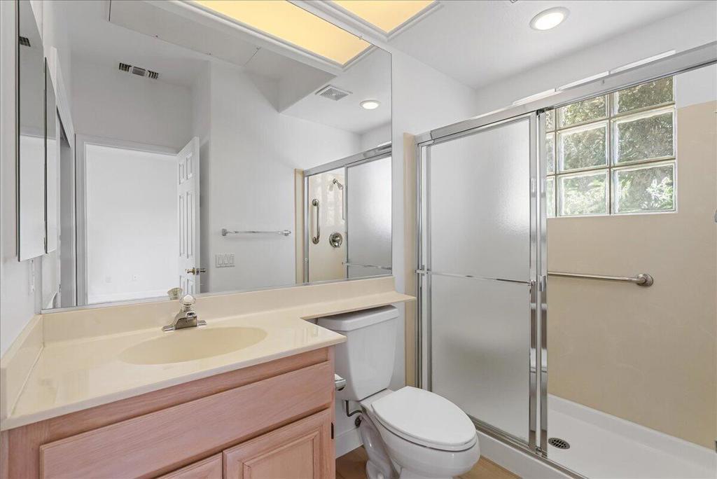 38482 Fallbrook Avenue Property Photo 33