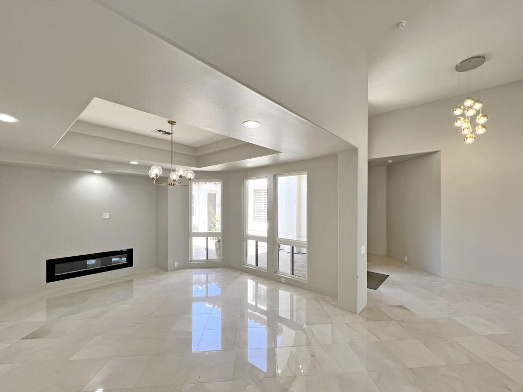 79015 Via San Clara Property Photo 10