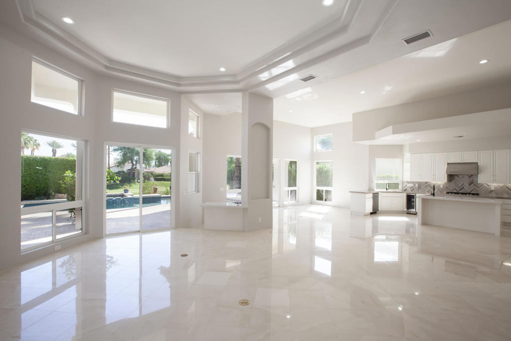 79015 Via San Clara Property Photo 11