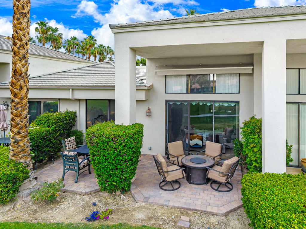 54577 Oak Hill Property Photo 6