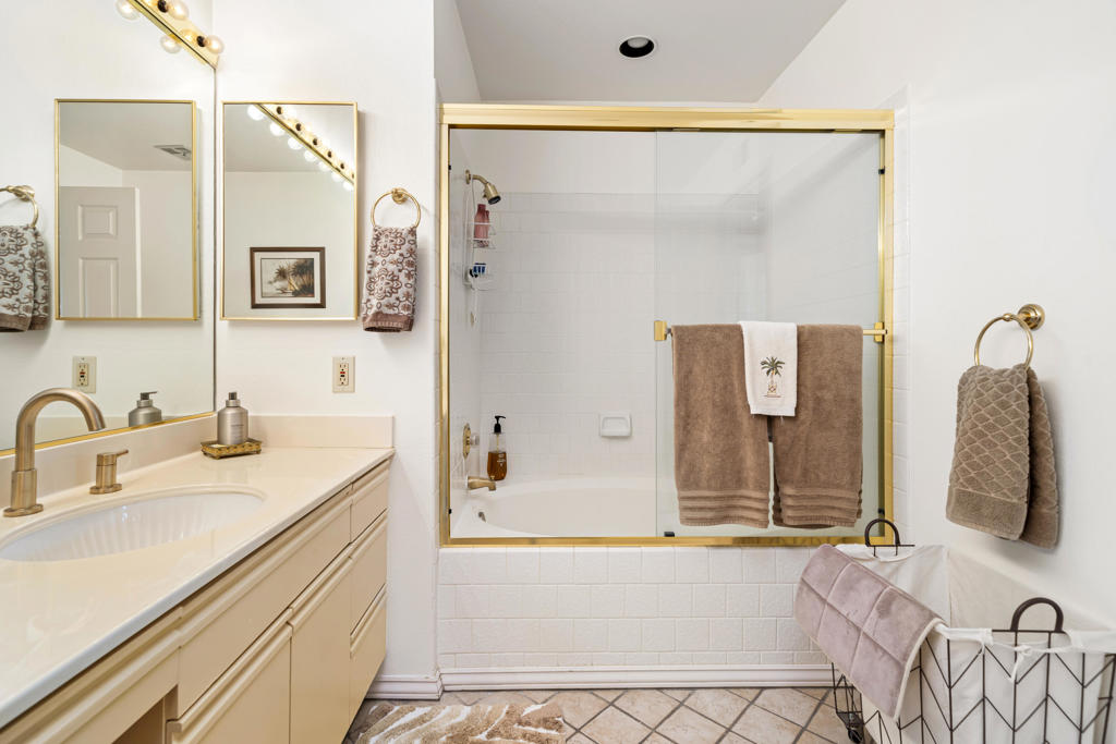 54577 Oak Hill Property Photo 31