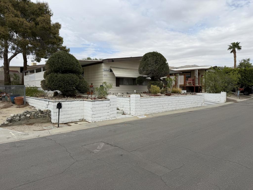 69554 Morningside Drive Property Photo 6