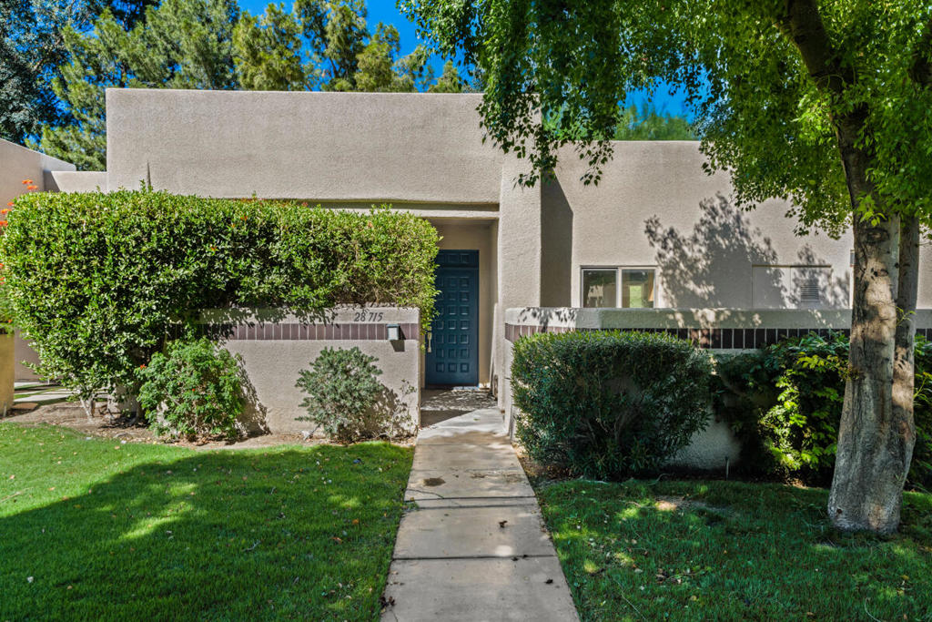 28715 Isleta Court Property Photo 1