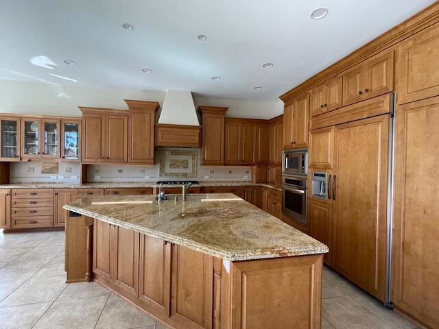 81943 Prism Drive Property Photo 2