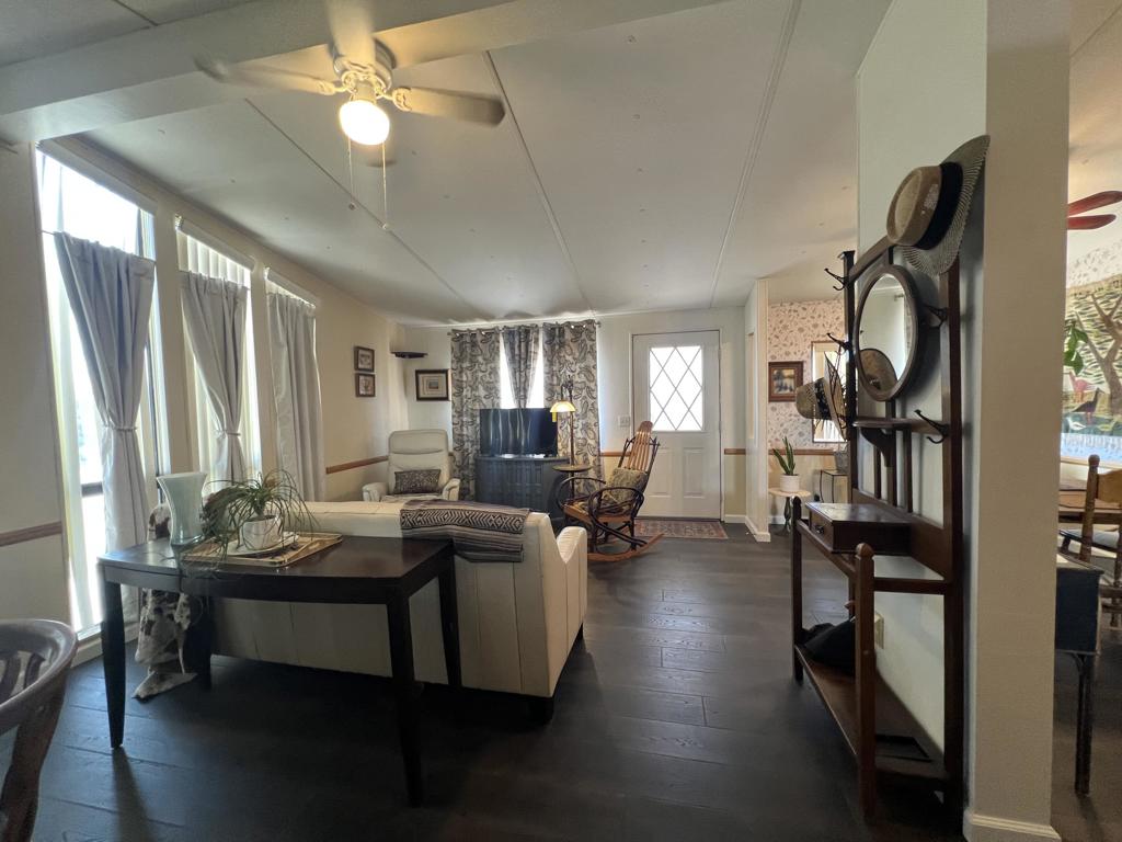 16871 Sunrise Road Property Photo 6