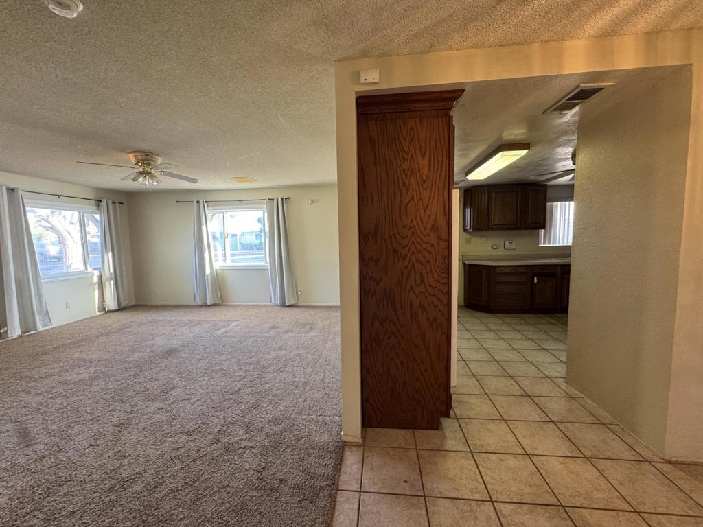 301 N Sola Avenue Property Photo 12