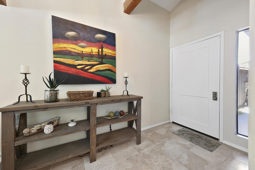 203 Wild Horse Drive Property Photo 4