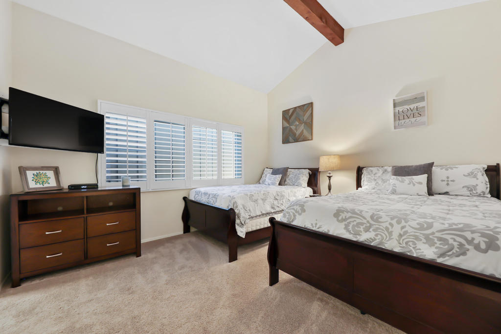 203 Wild Horse Drive Property Photo 19