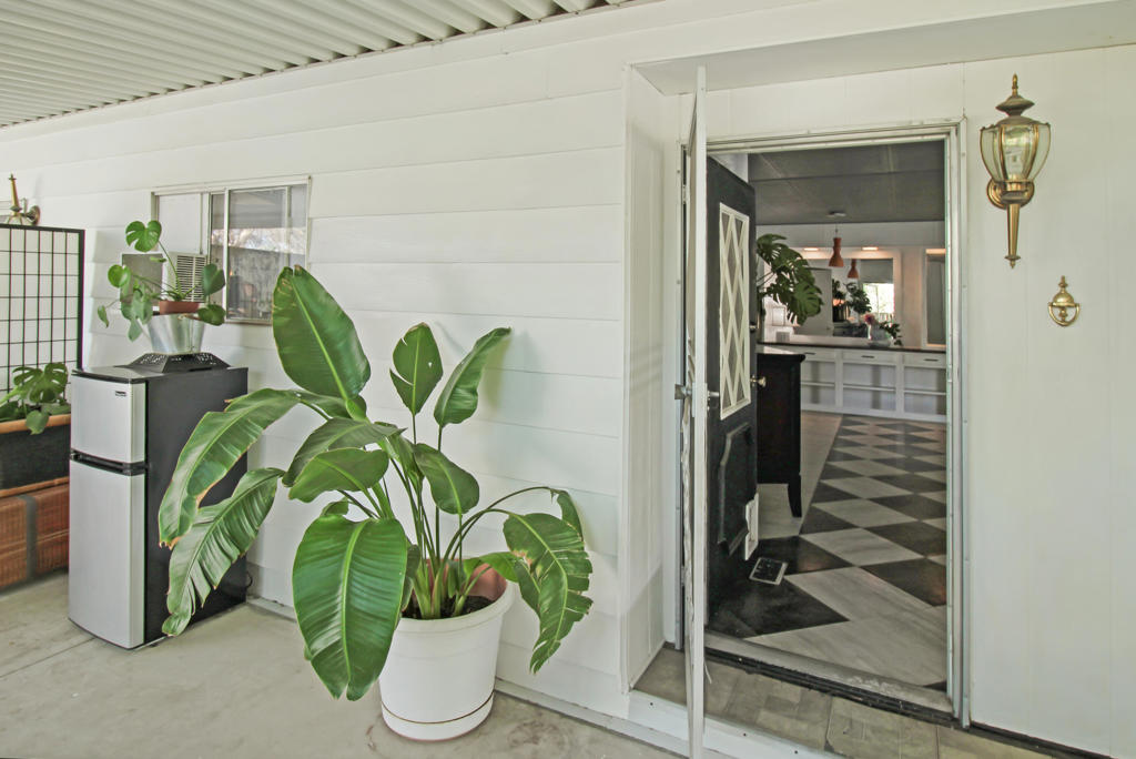 26 Diamond E Drive Property Photo 2