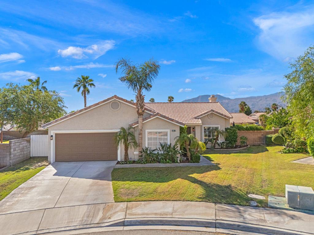 79195 Kara Court Property Photo 1
