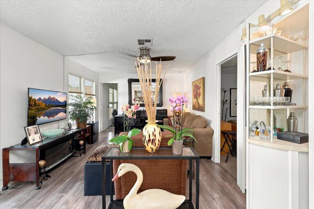 377 Andorra Way Property Photo 19