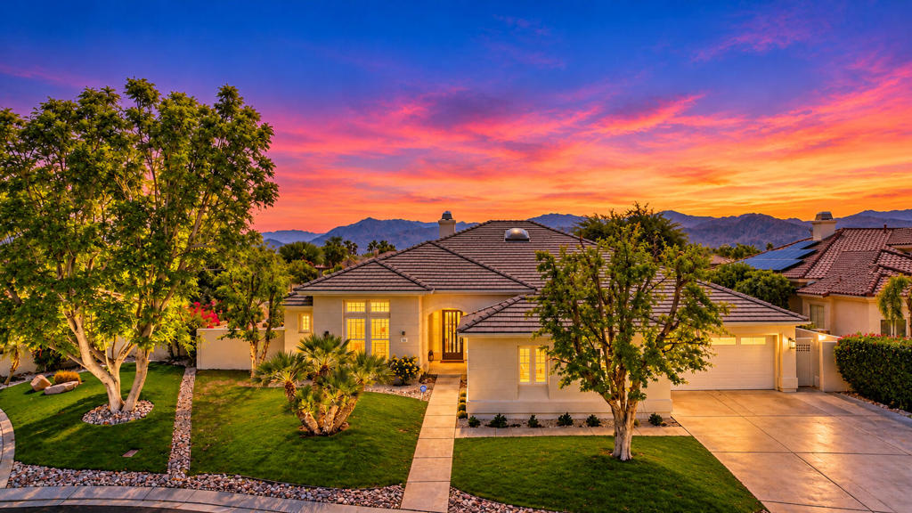 50 Vista Encantada Property Photo 1