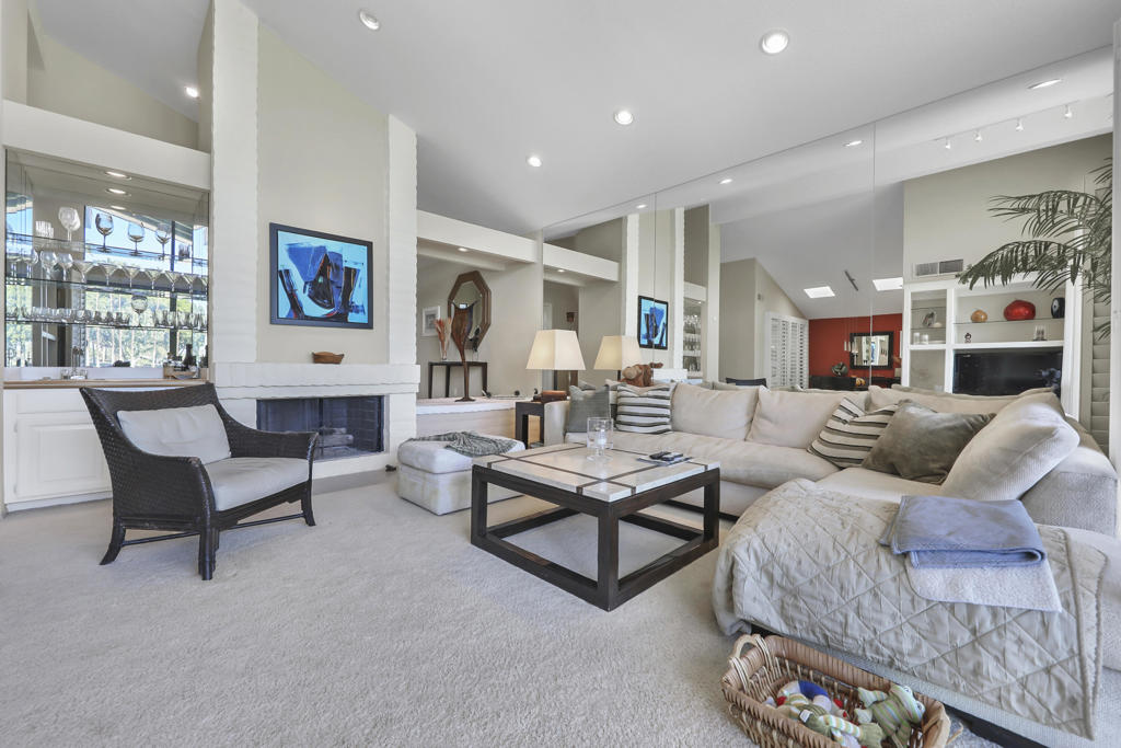 184 Ranch View Circle Property Photo 8