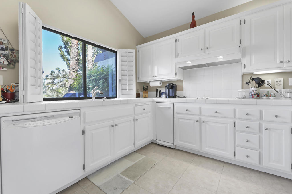 184 Ranch View Circle Property Photo 10