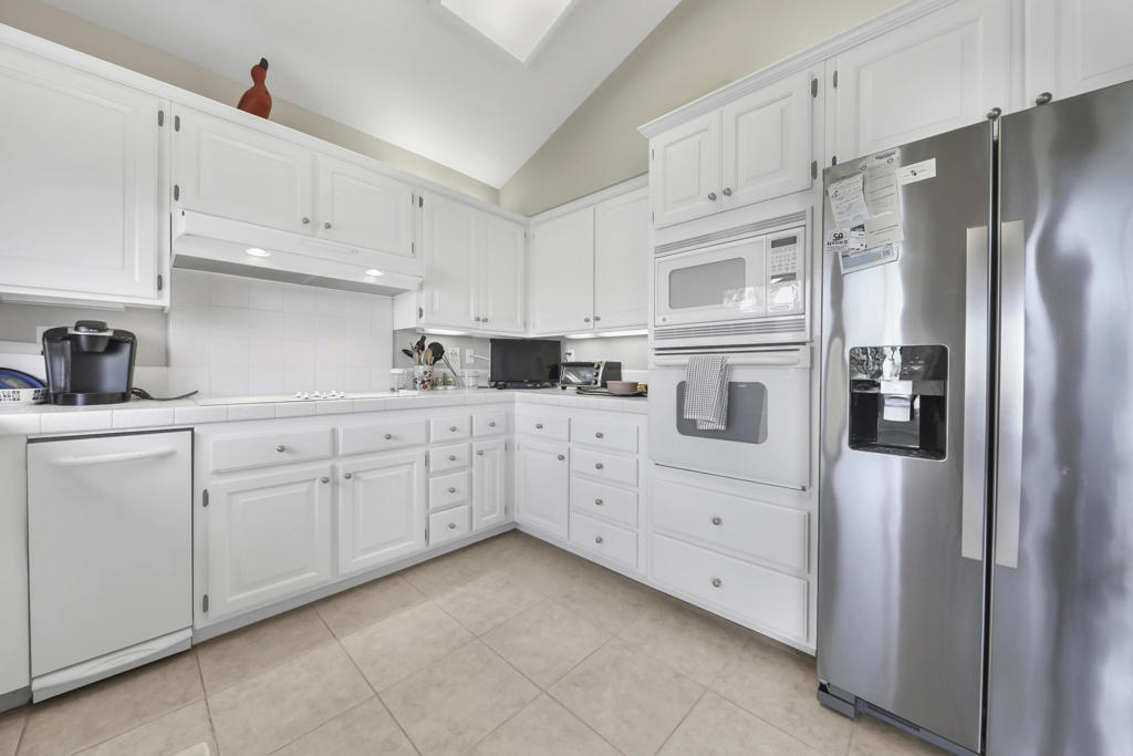 184 Ranch View Circle Property Photo 11