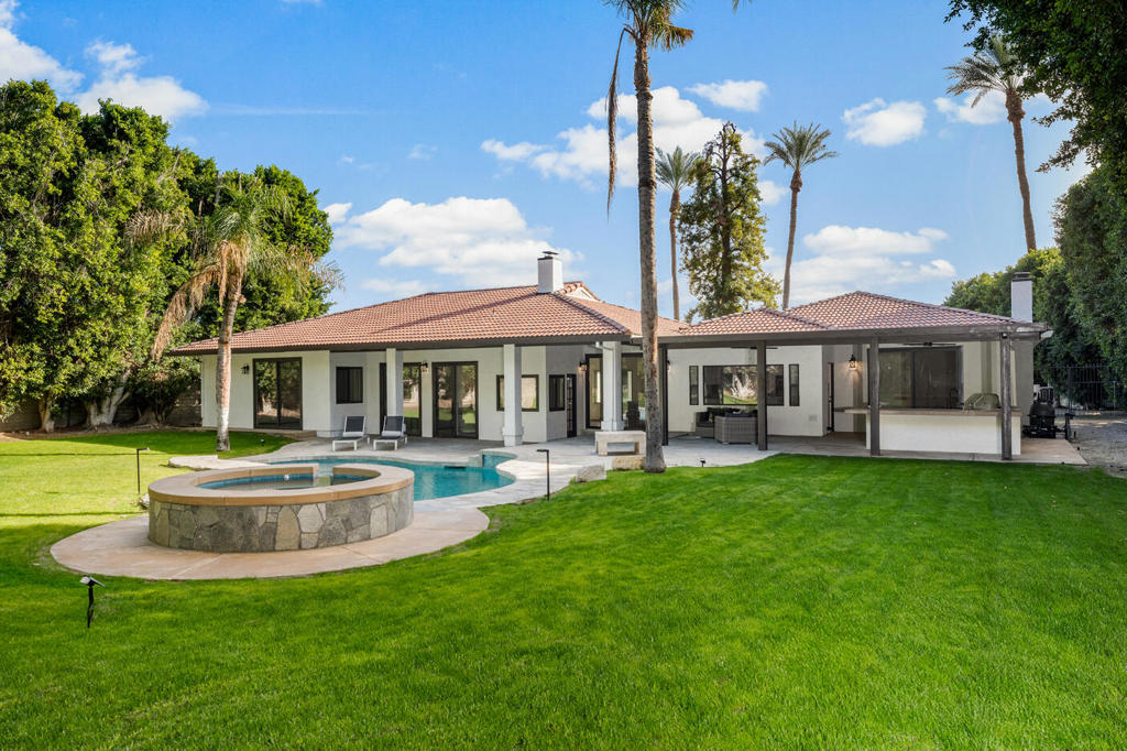 72020 Palm Crest Drive