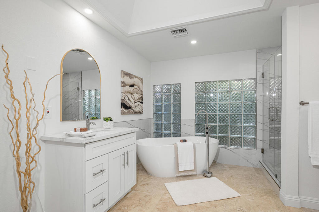 72020 Palm Crest Drive Property Photo 36