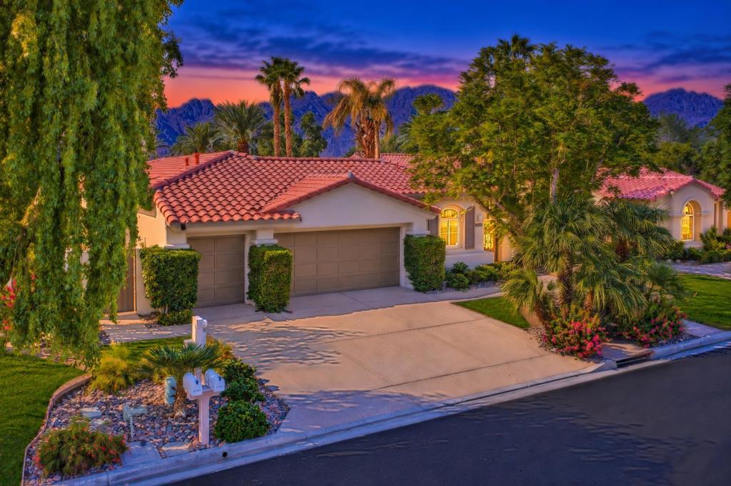 57927 Interlachen Property Photo 4