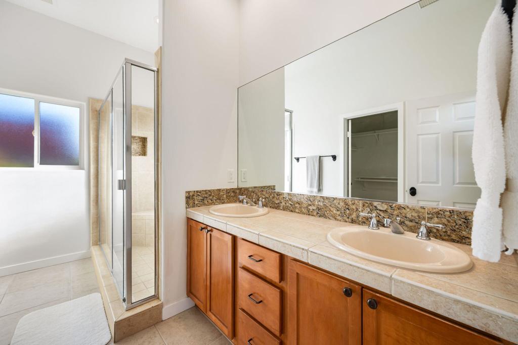 53700 Avenida Madero Property Photo 17