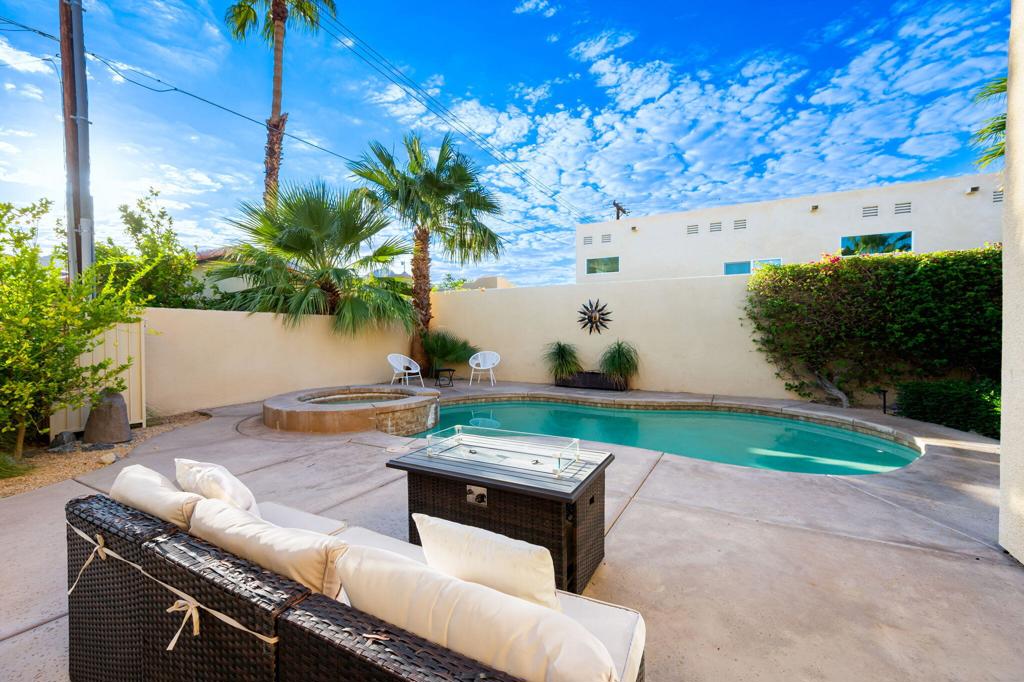 53700 Avenida Madero Property Photo 26
