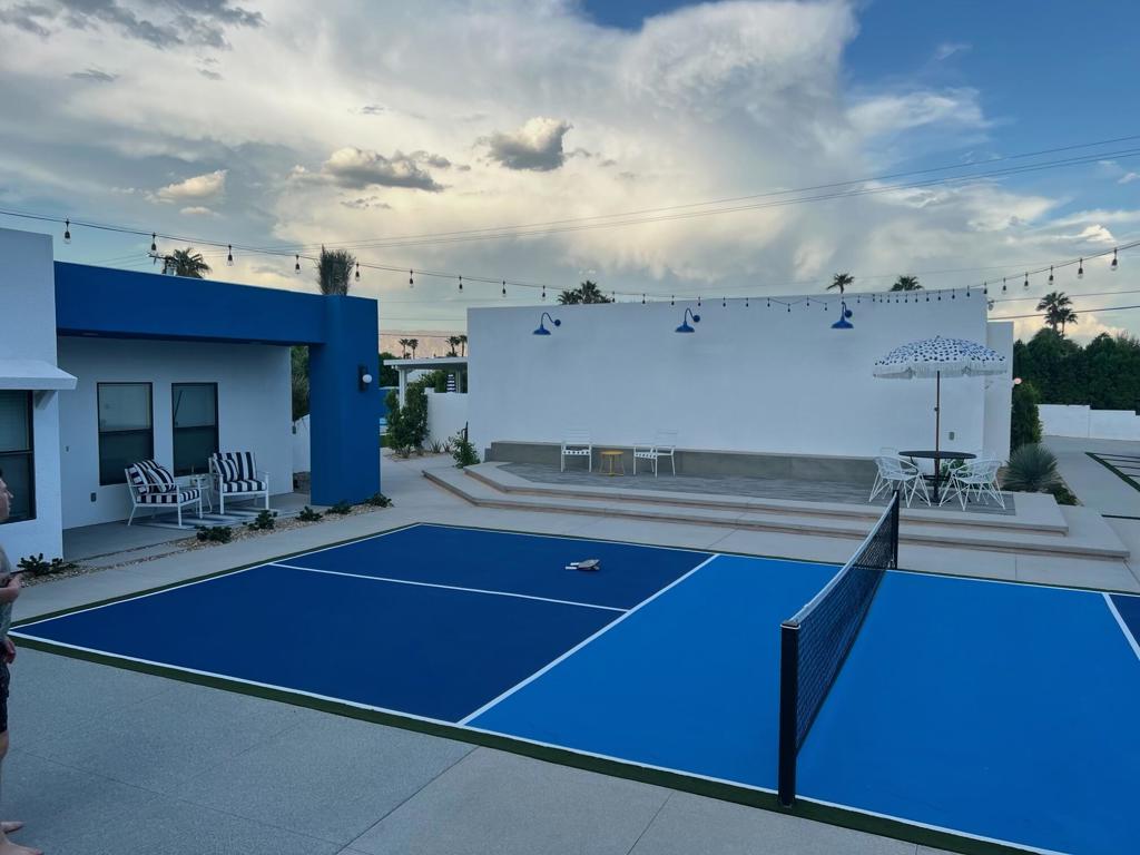 2550 E Via Escuela Property Photo 3
