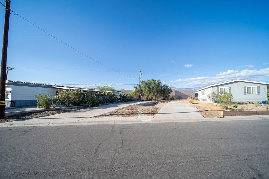 33521 Westchester Drive Property Photo 3