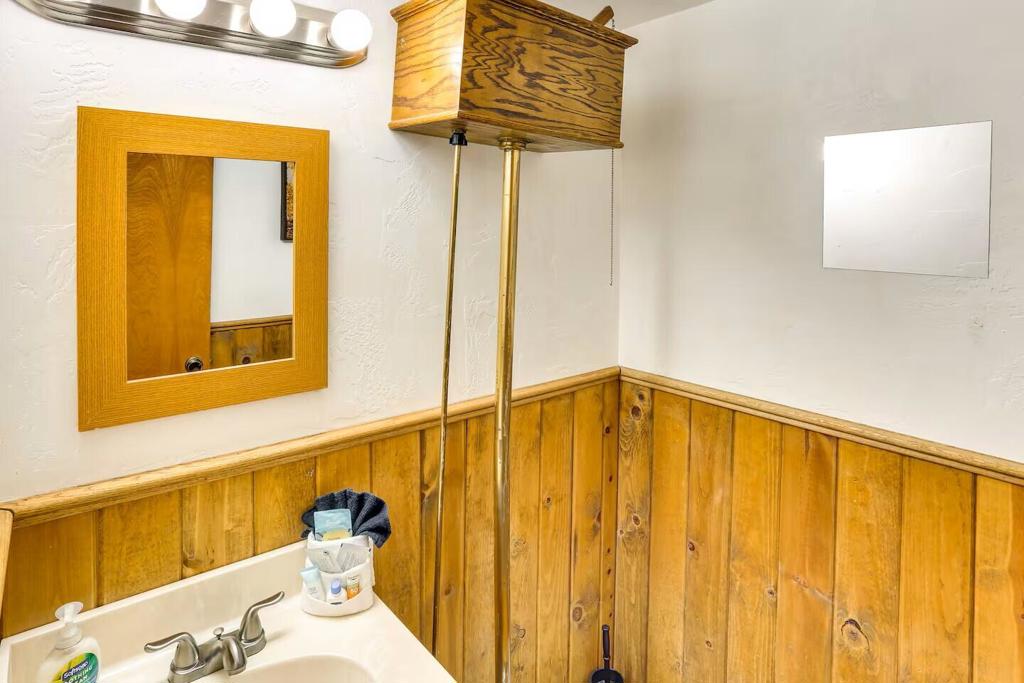 524 W Rainbow Boulevard Property Photo 24