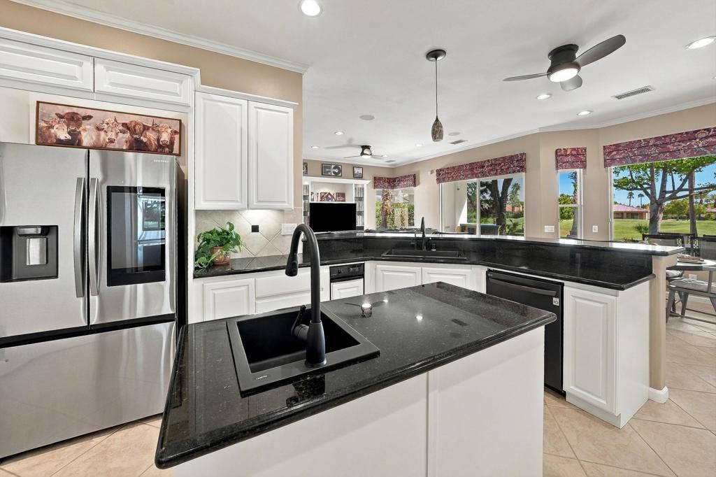 55010 Southern Property Photo 1