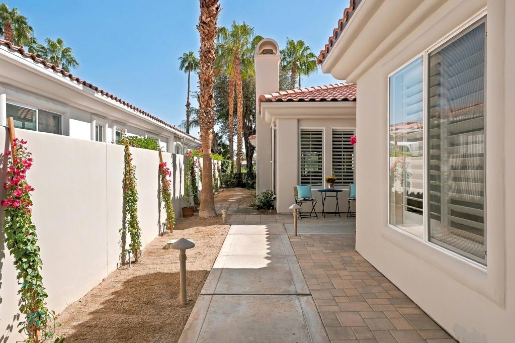 55010 Southern Property Photo 12