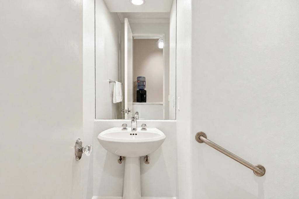 55010 Southern Property Photo 33