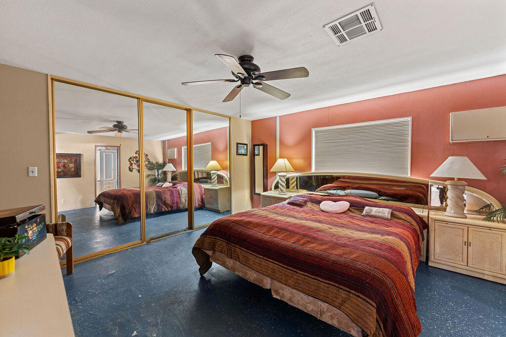 208 International Boulevard Property Photo 12