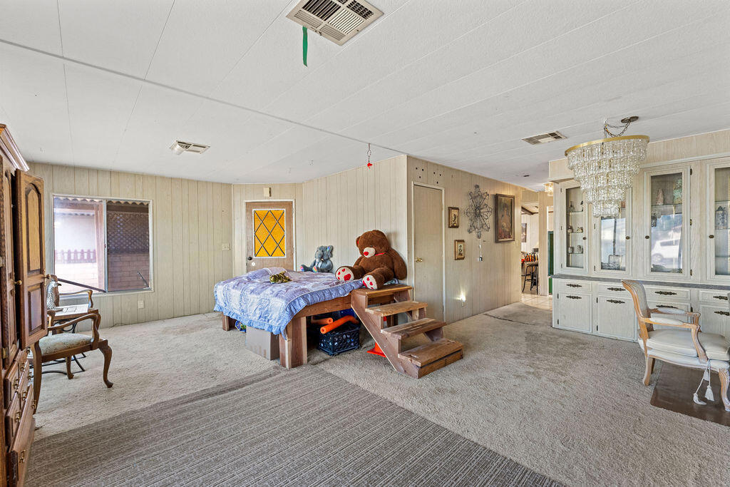 208 International Boulevard Property Photo 21