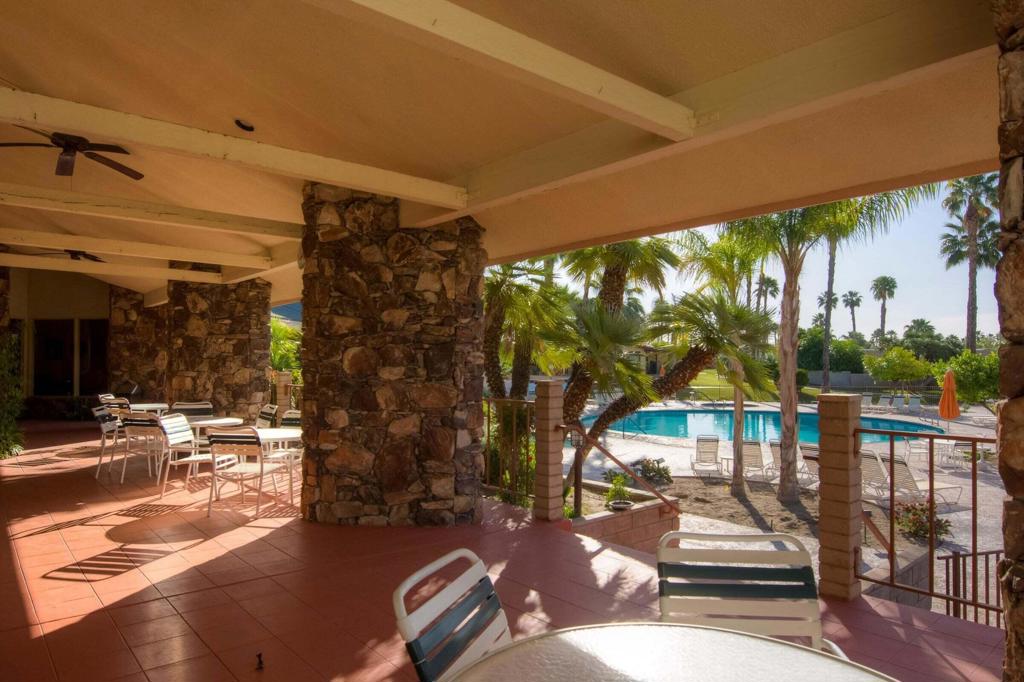 208 International Boulevard Property Photo 36
