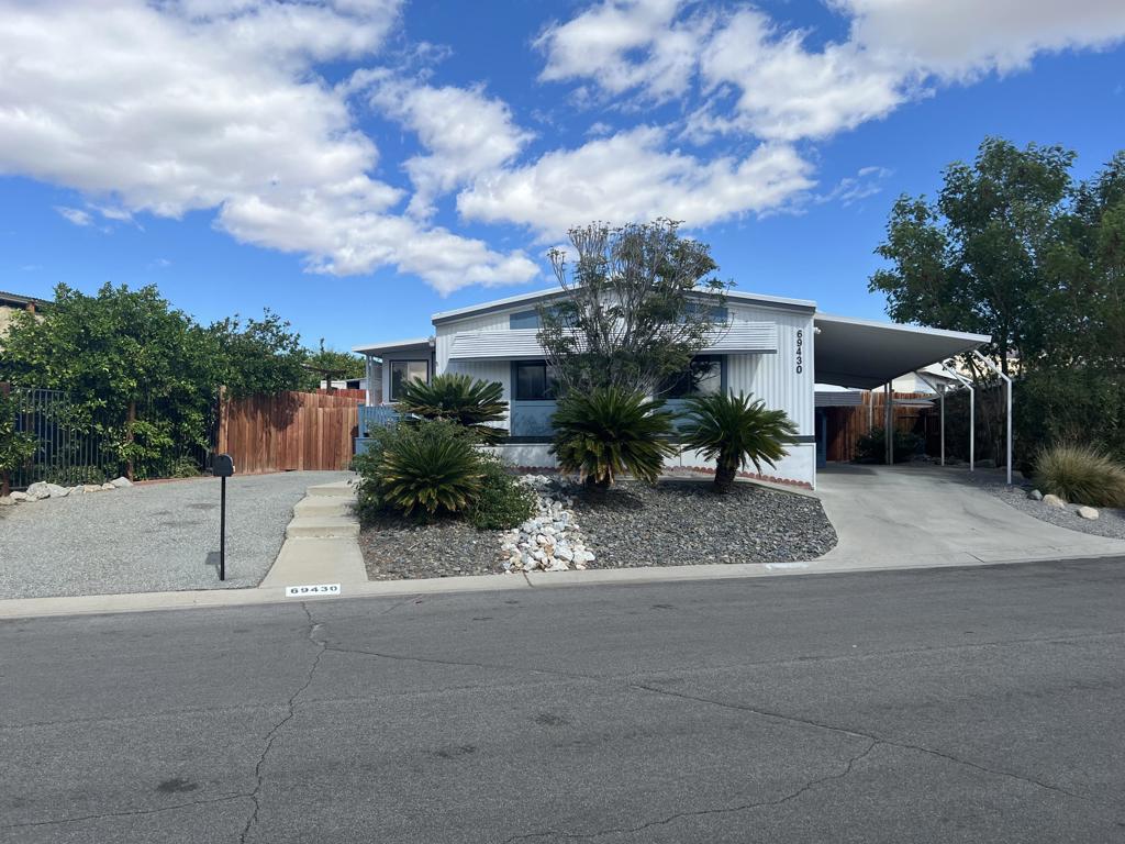 69430 Crestview Drive Property Photo 1
