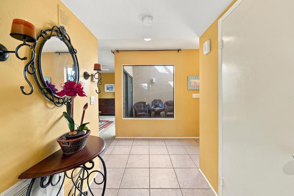 464 Village Square E Property Photo 10