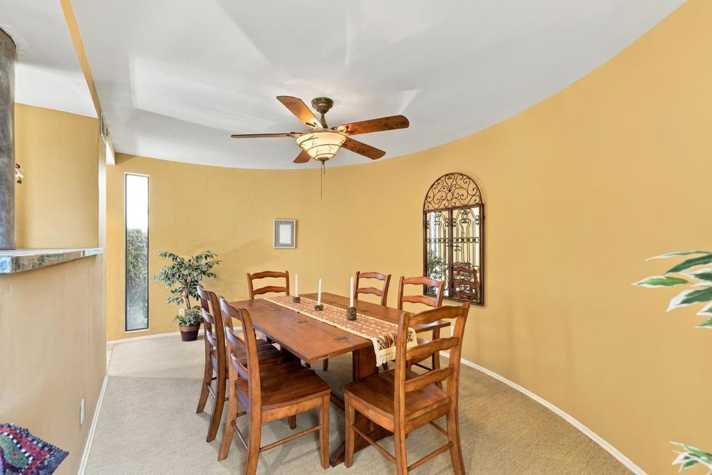 464 Village Square E Property Photo 19