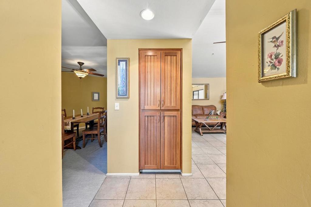 464 Village Square E Property Photo 21
