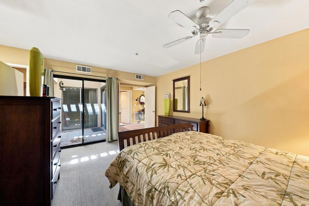 464 Village Square E Property Photo 35