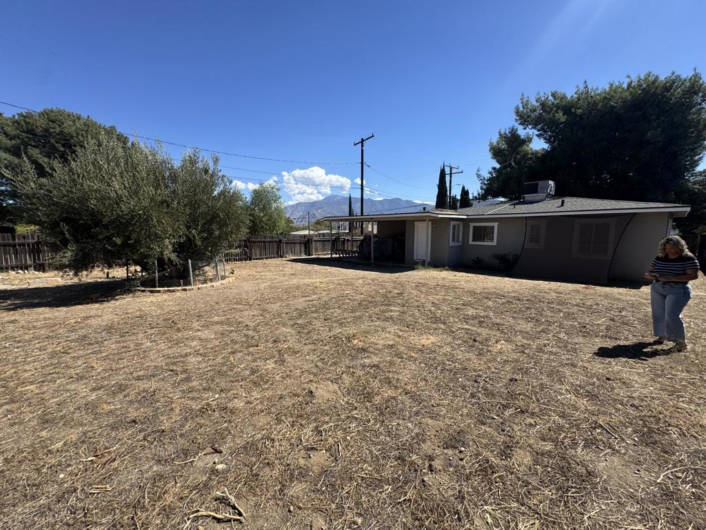 581 E Hoffer Street Property Photo 22