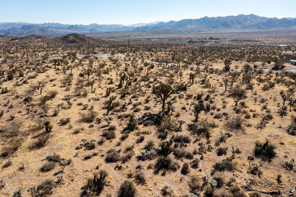 5610 Yucca Mesa Road Property Photo 4
