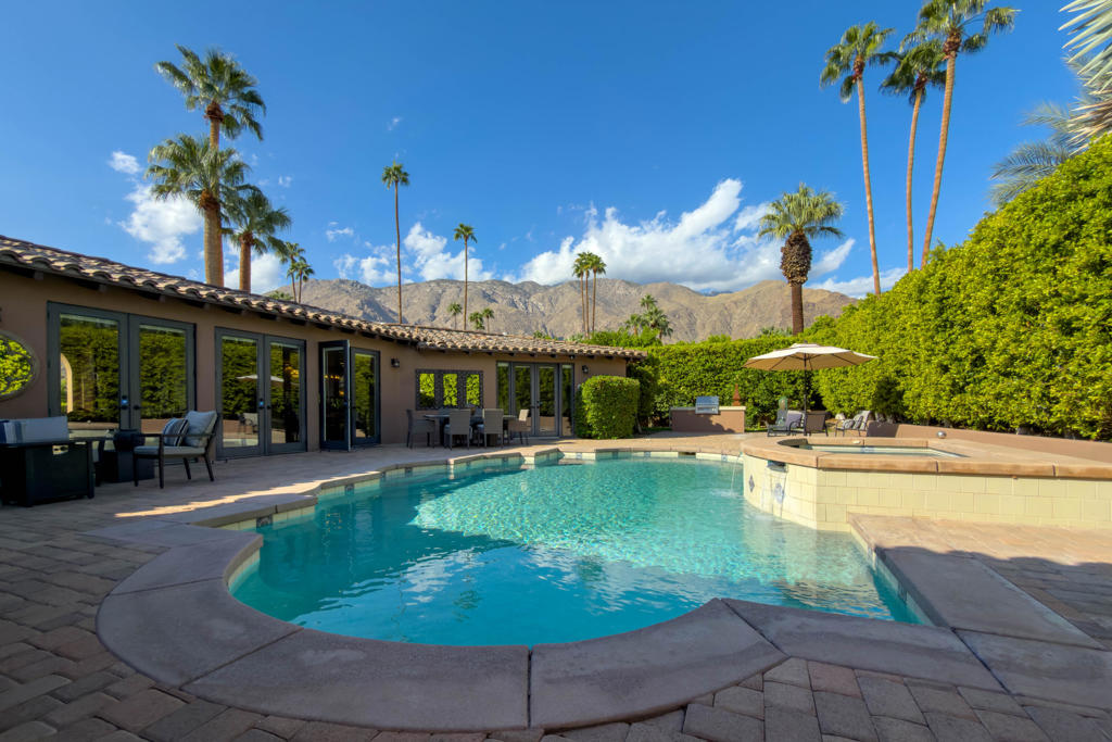 252 Camino Sur Property Photo 5