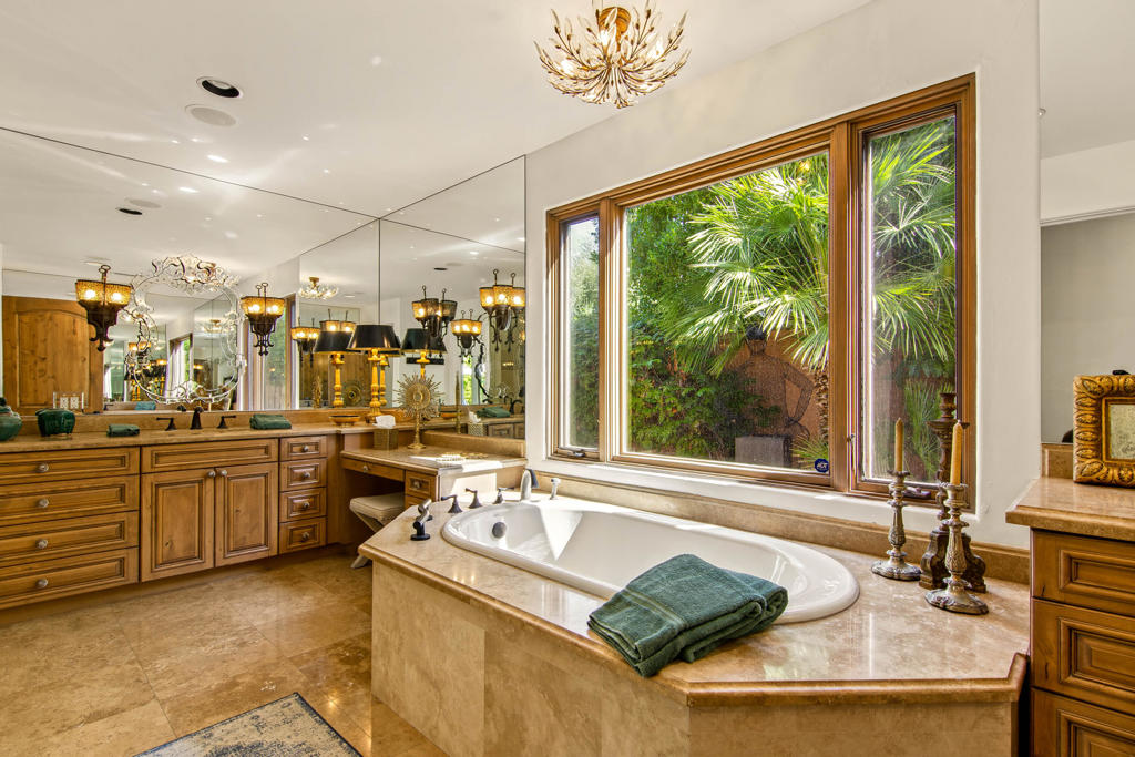 252 Camino Sur Property Photo 34