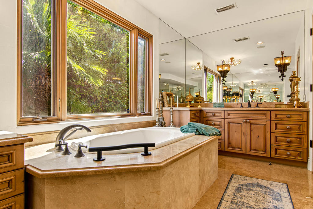 252 Camino Sur Property Photo 35